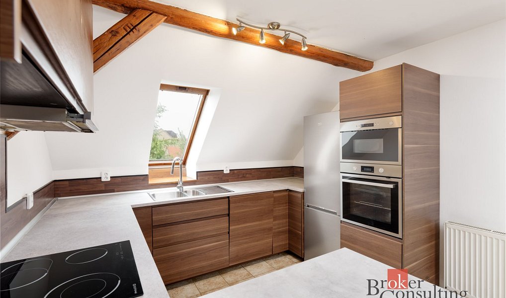 Prodej obchodních prostor 1 000 m², Hostivice – náhled fotky 29
