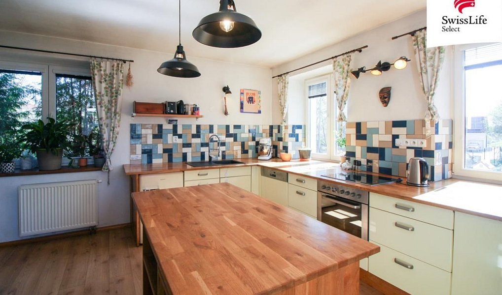 Prodej domu 255 m² s pozemkem 1 349 m², Zvíkov – náhled fotky 4