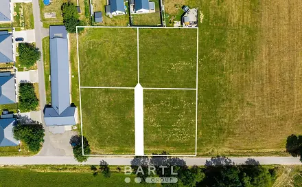 Prodej stavebního pozemku 1 070 m², Malovice, okres Prachatice