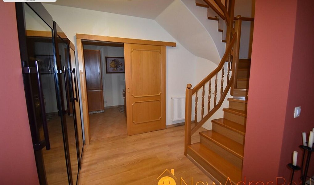 Prodej domu 220 m² s pozemkem 900 m², Karlovy Vary – náhled fotky 8