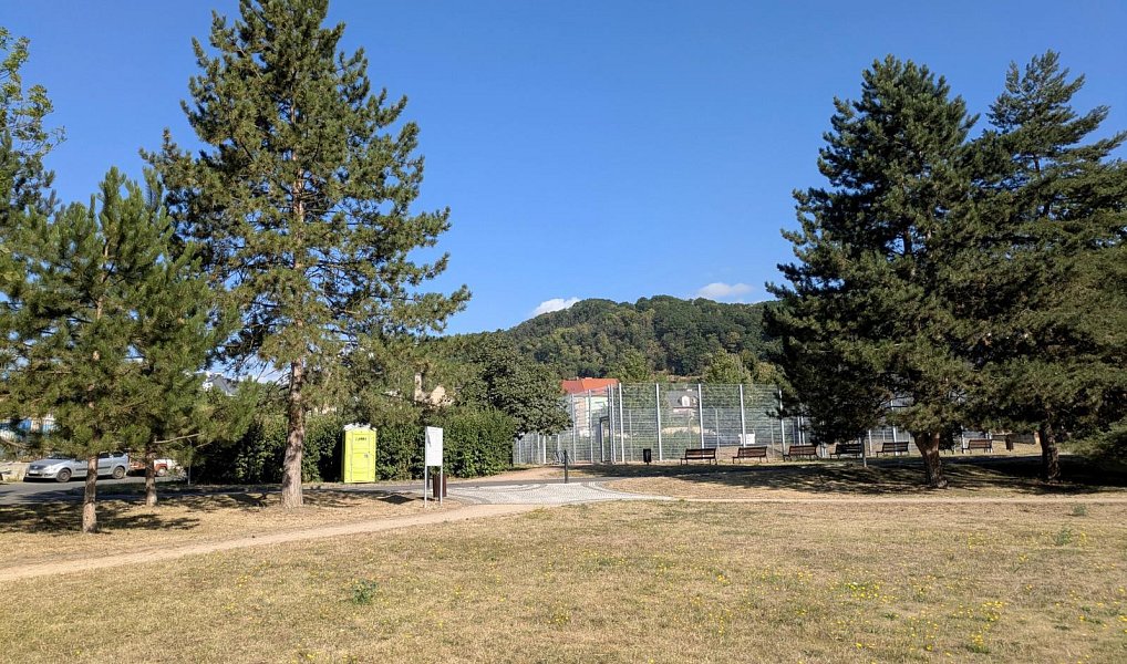 Prodej stavebního pozemku 1 296 m², Krupka – náhled fotky 23