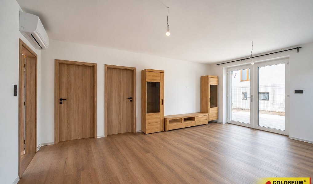 Prodej domu 74 m² s pozemkem 322 m², Šanov – náhled fotky 3