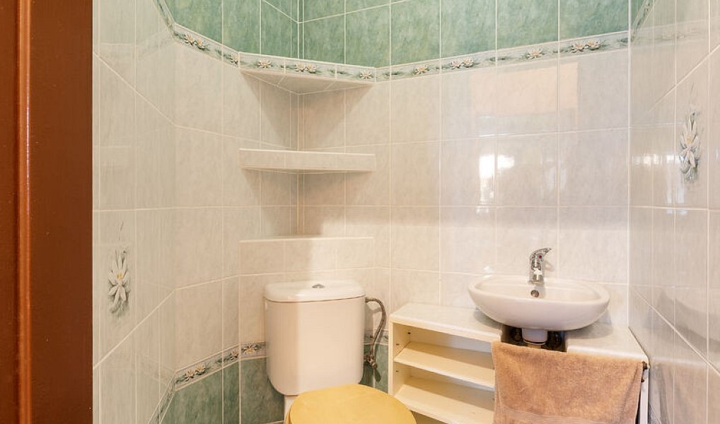 Prodej domu 150 m² s pozemkem 139 m², Rousínov – náhled fotky 11