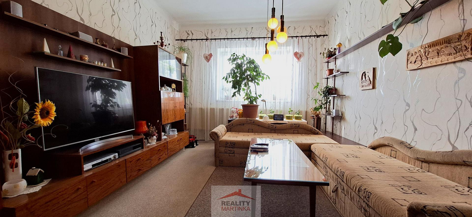 Prodej domu 130 m² s pozemkem 2 285 m² – fotografie 2