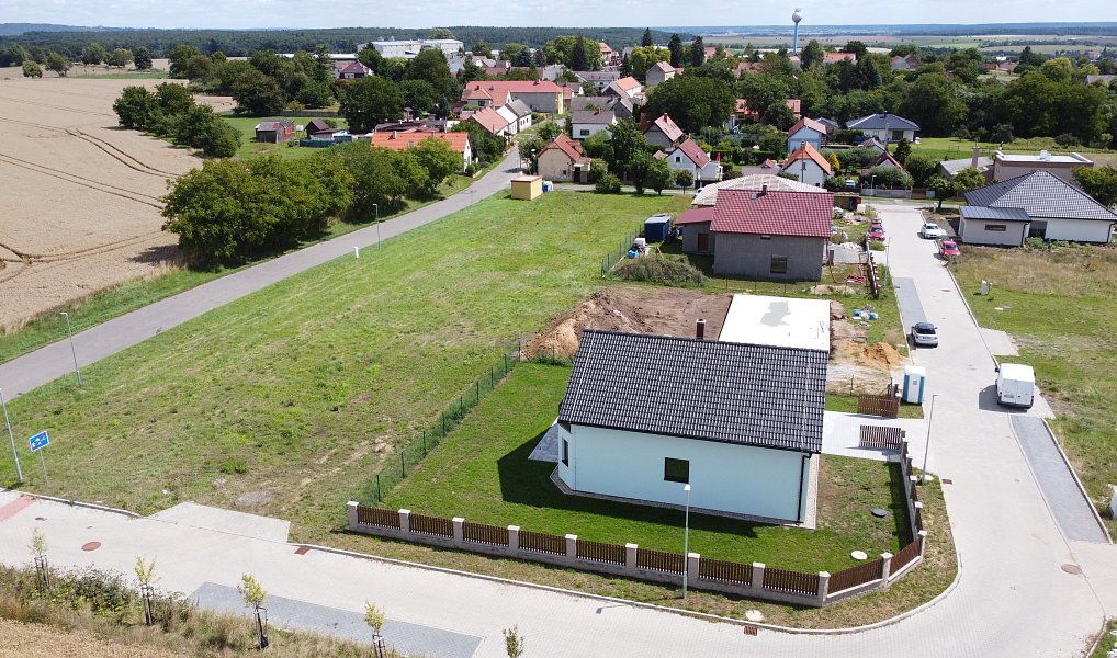 Prodej domu 173 m² s pozemkem 600 m², Hrušov – náhled fotky 27