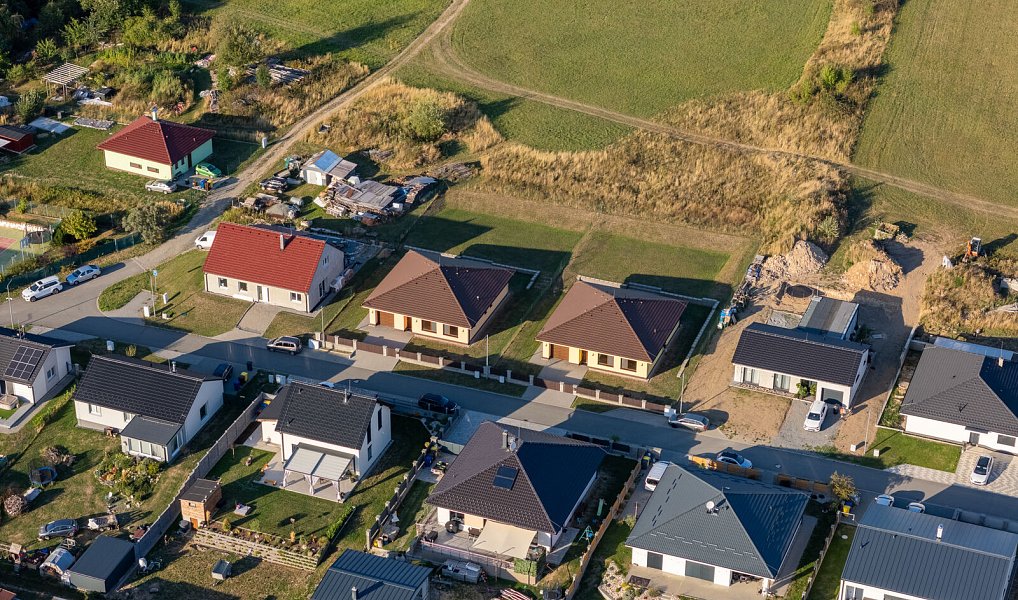Prodej domu 128 m² s pozemkem 878 m², Benešov – náhled fotky 32