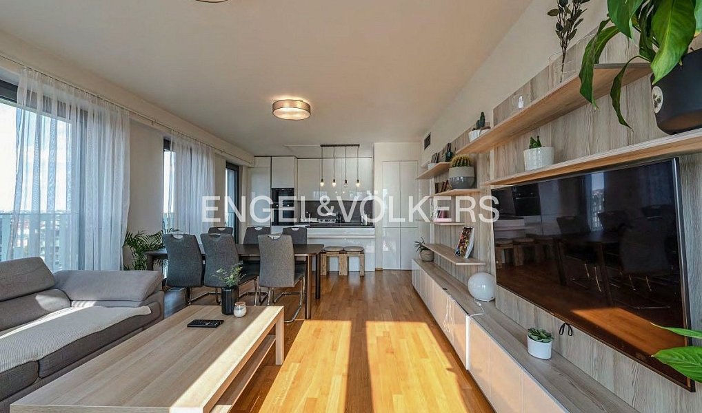 Pronájem bytu 4+kk 132 m², Praha – náhled fotky 6