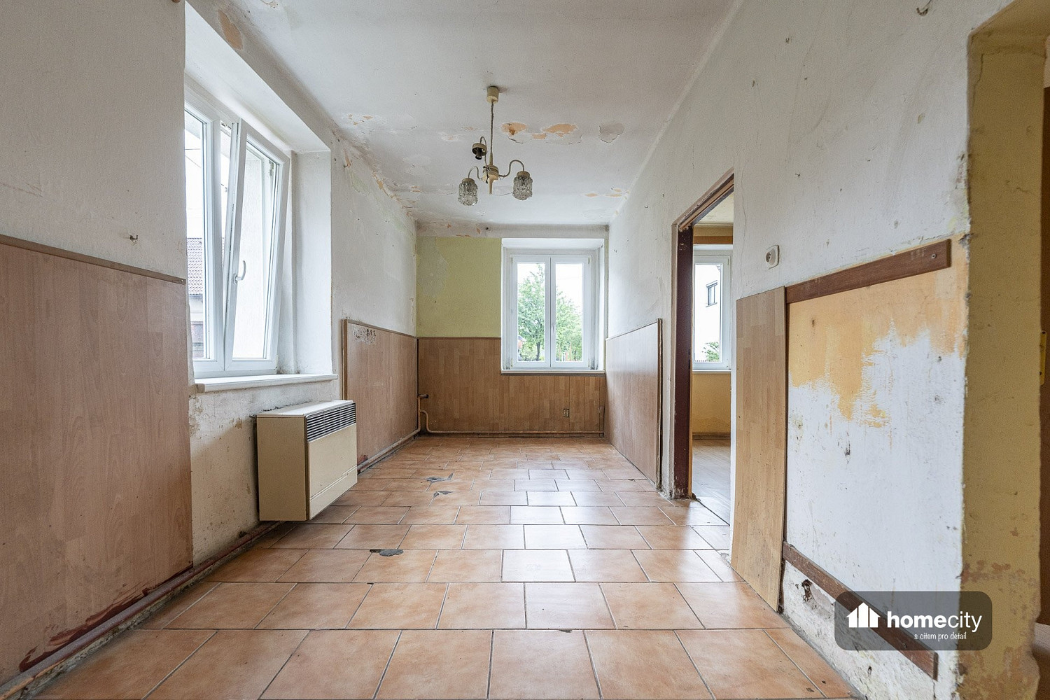 Prodej domu 92 m² s pozemkem 1 205 m² — photo 2
