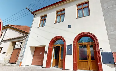 Prodej domu 205 m² s pozemkem 144 m², náměstí Josefa Haška, Chroustovice, okres Chrudim