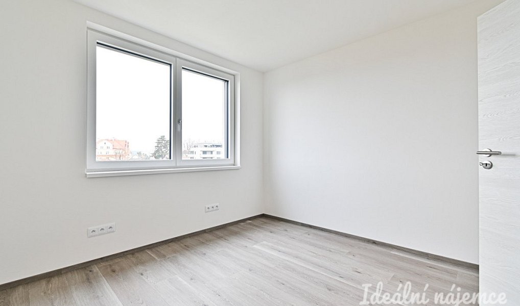 Pronájem bytu 3+kk 71 m², Dobřany – náhled fotky 11