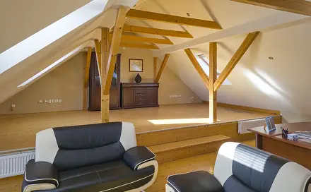 Pronájem výrobních prostor 1 100 m², Klicperova, Městec Králové, okres Nymburk