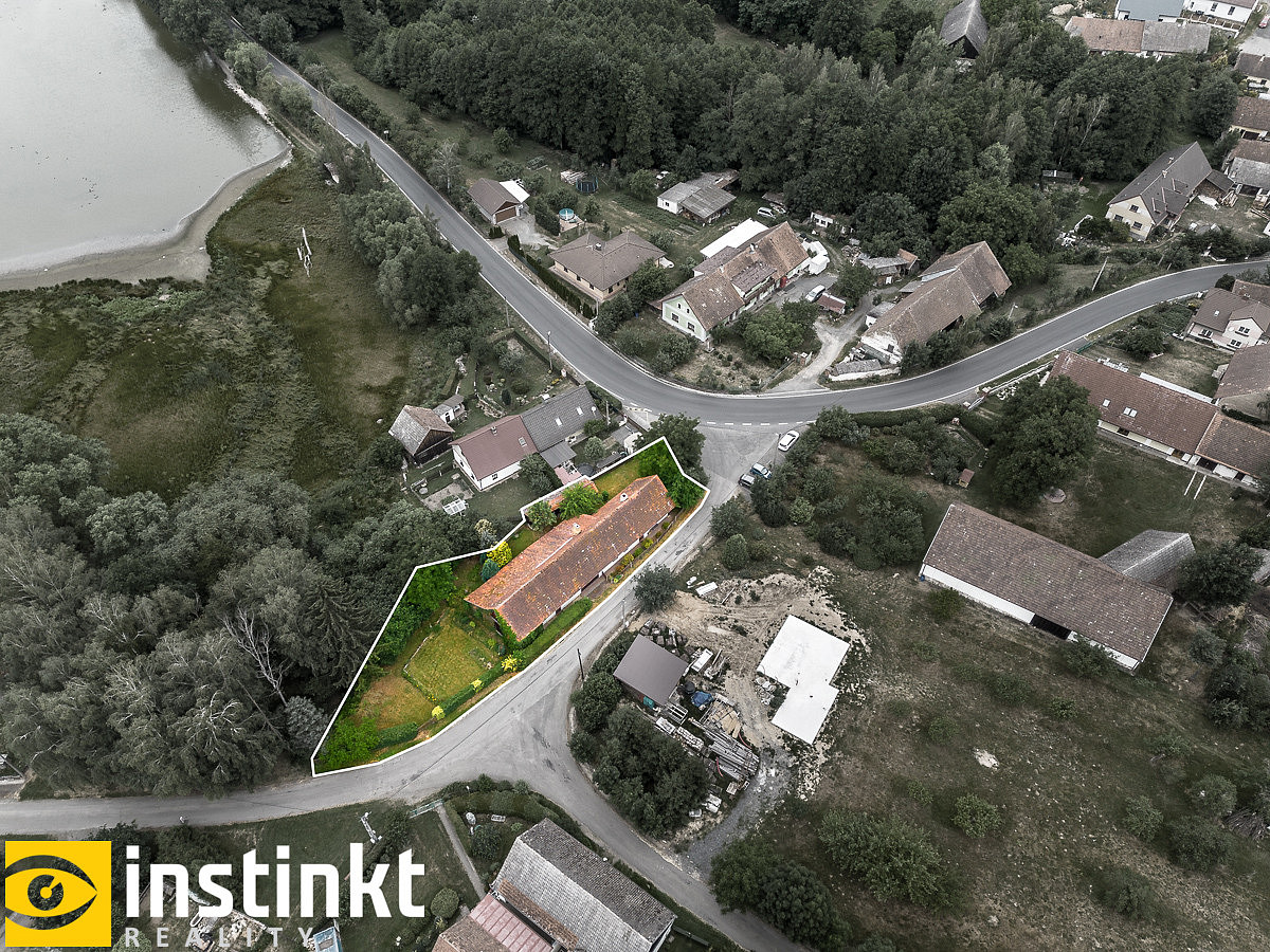 Prodej domu 80 m² s pozemkem 596 m² — photo 2