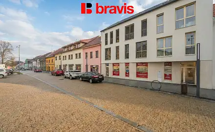 Prodej obchodních prostor 99 m², Sušilovo náměstí, Rousínov, okres Vyškov