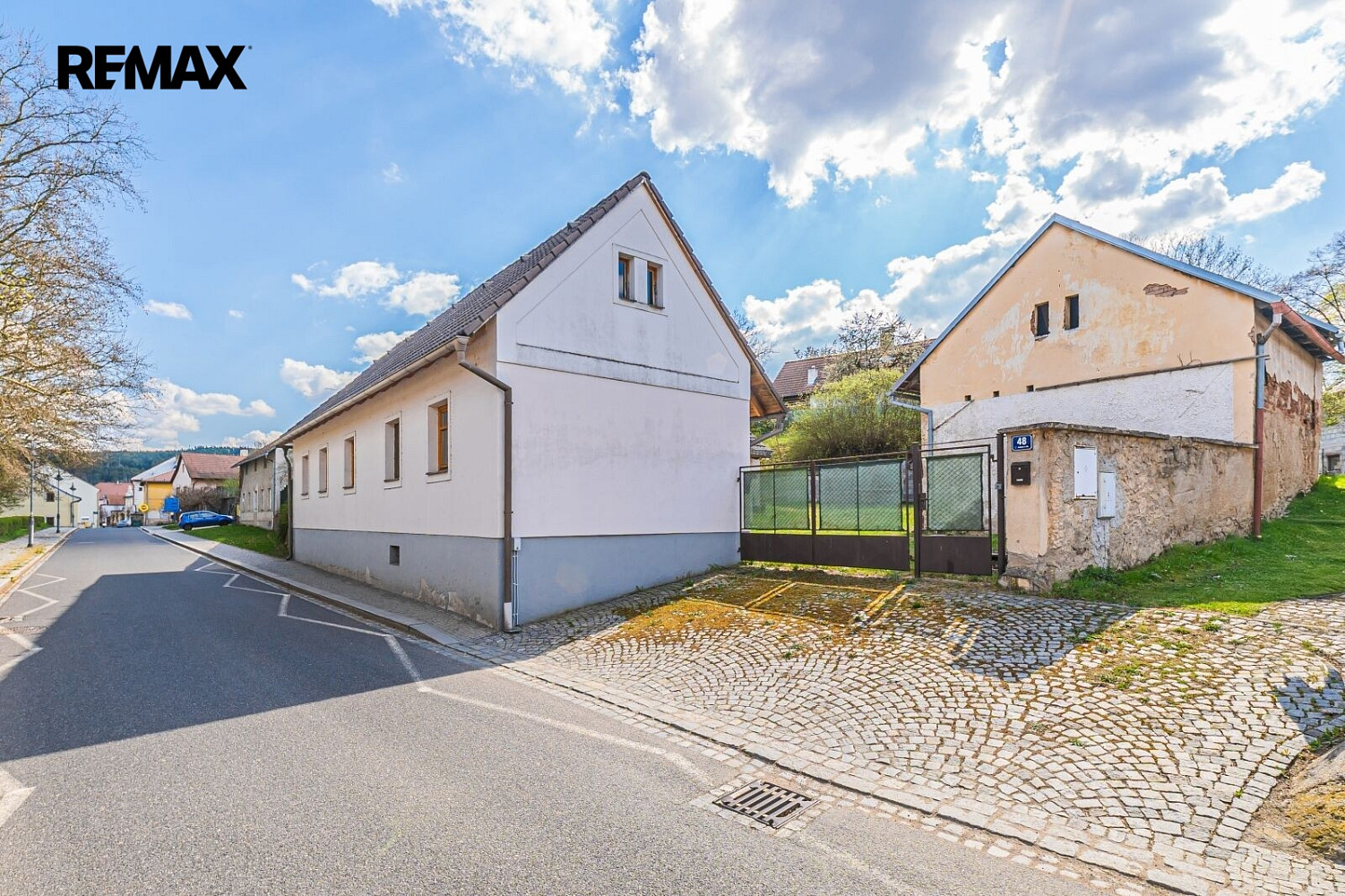 Prodej domu 363 m² s pozemkem 1 345 m²