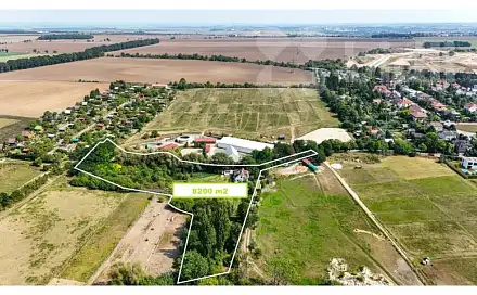 Prodej stavebního pozemku 1 700 m², Praha 8 - Dolní Chabry