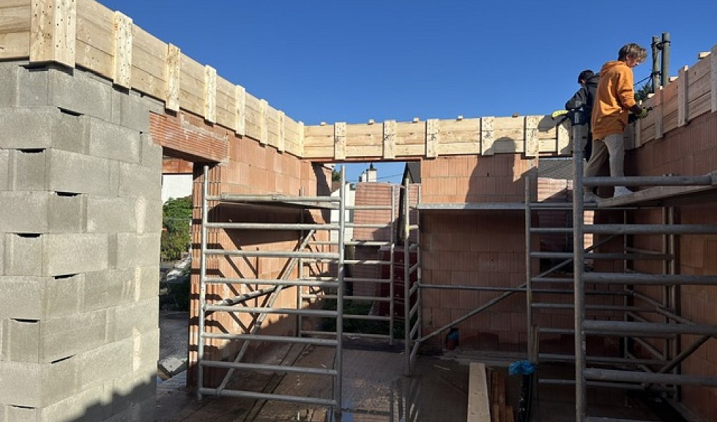 Prodej domu 135 m² s pozemkem 200 m², Bašť – náhled fotky 18