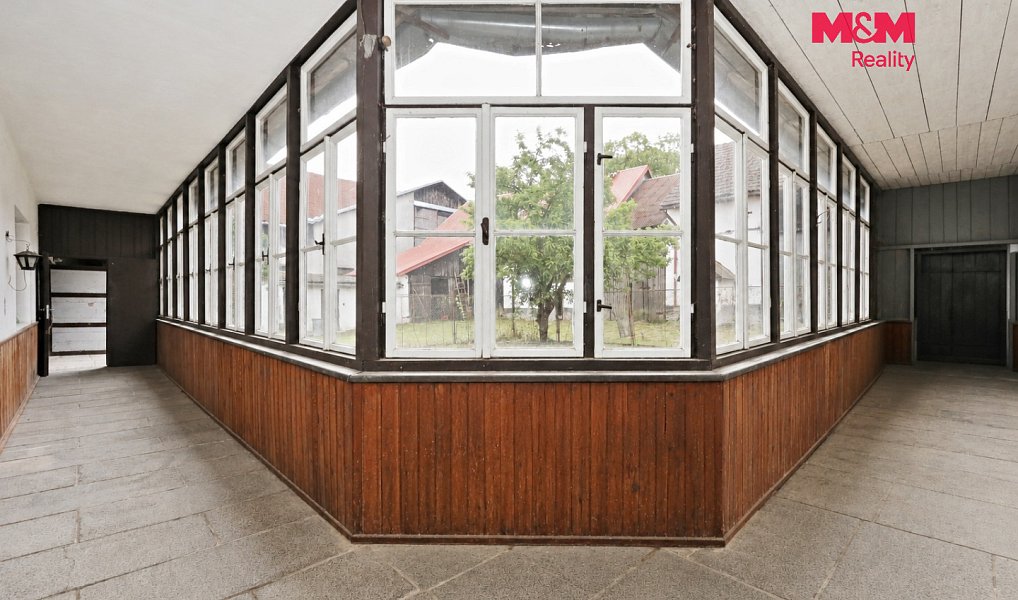 Prodej domu 265 m² s pozemkem 3 128 m², Černovice – náhled fotky 25