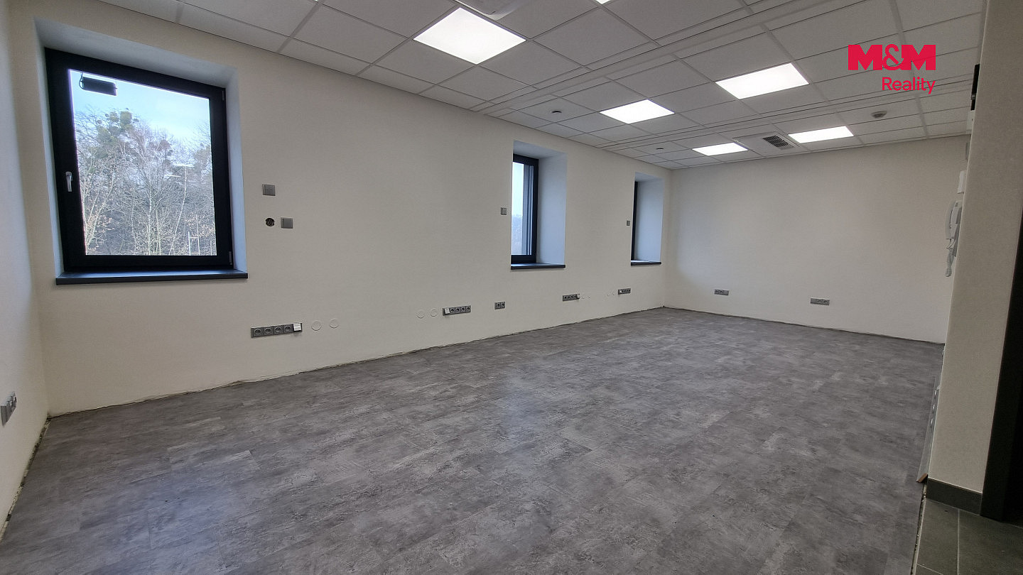 Pronájem kanceláře 18 m² – fotografie 4