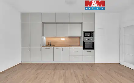 Pronájem bytu 1+kk 32 m², Nová Tesla, Pardubice - Pardubičky