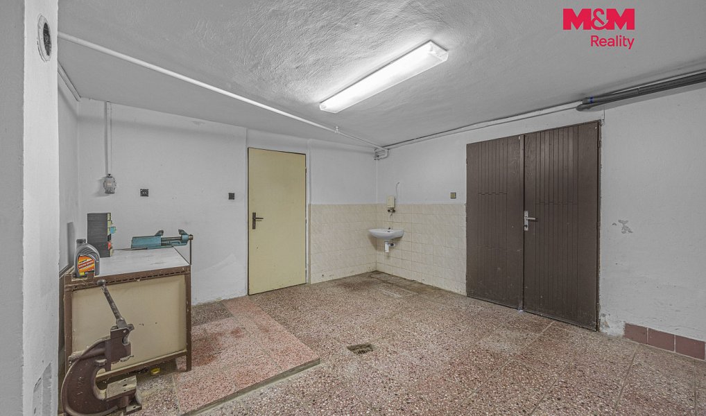 Prodej obchodních prostor 330 m², Pardubice – náhled fotky 14