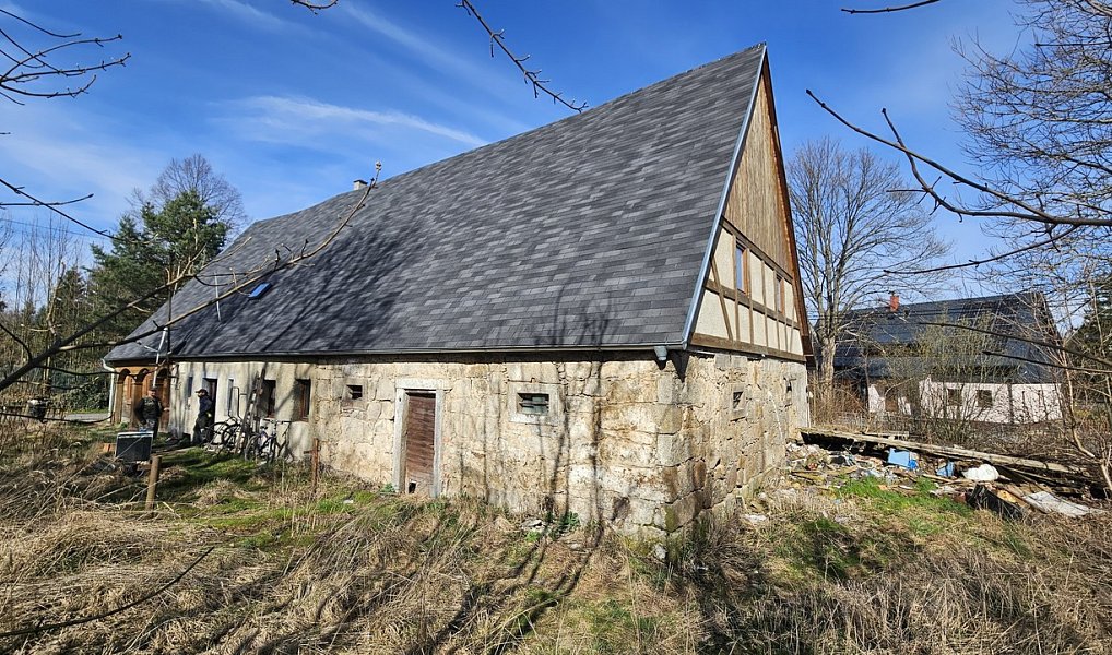 Prodej domu 200 m² s pozemkem 3 386 m², Šluknov – náhled fotky 3