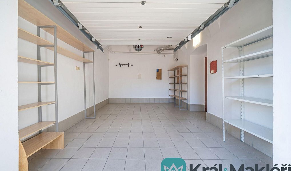 Prodej domu 242 m² s pozemkem 1 167 m², Ústí nad Labem – náhled fotky 23
