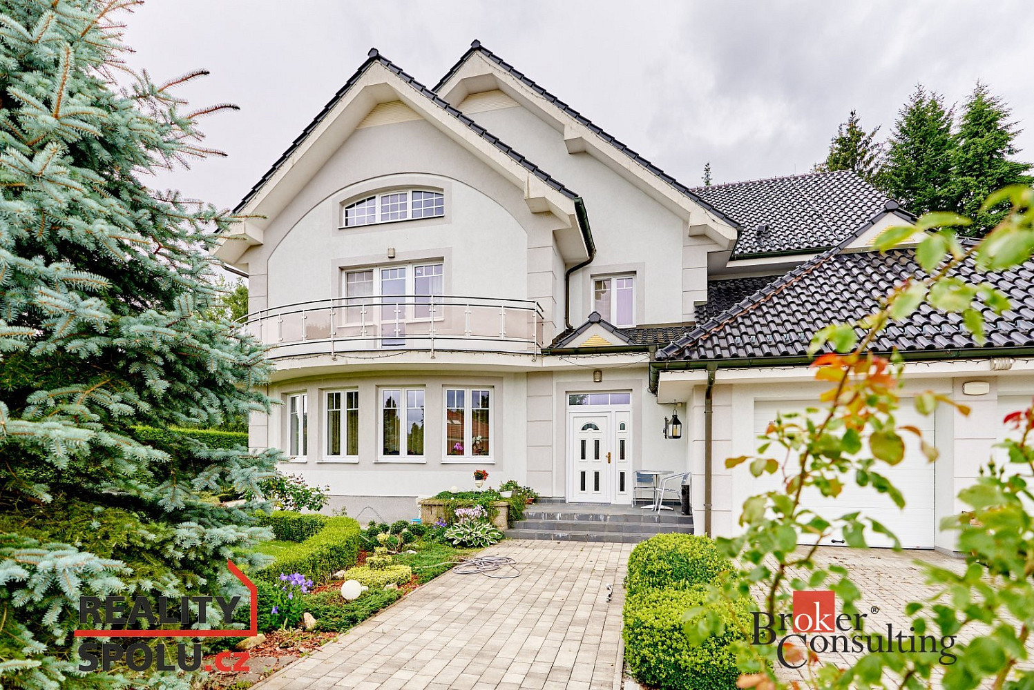 Prodej domu 550 m² s pozemkem 1 400 m²