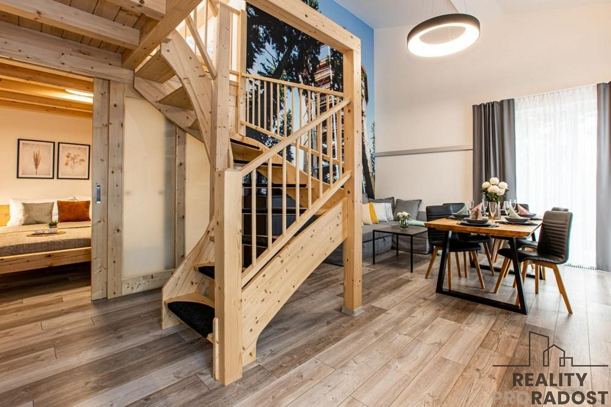 Prodej bytu 4+kk 81 m² – fotografie 3