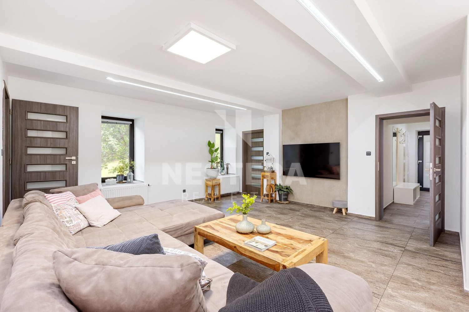 Prodej domu 341 m² s pozemkem 798 m² – fotografie 3