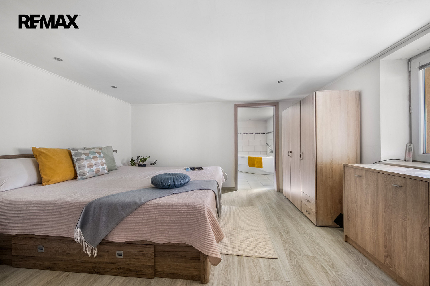 Prodej domu 288 m² s pozemkem 3 017 m² — photo 3