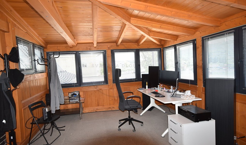 Prodej domu 417 m² s pozemkem 7 108 m², Mikulovice – náhled fotky 18