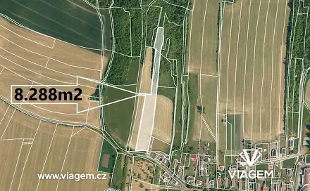 Prodej stavebního pozemku 2 762 m², Dobrovice, okres Mladá Boleslav
