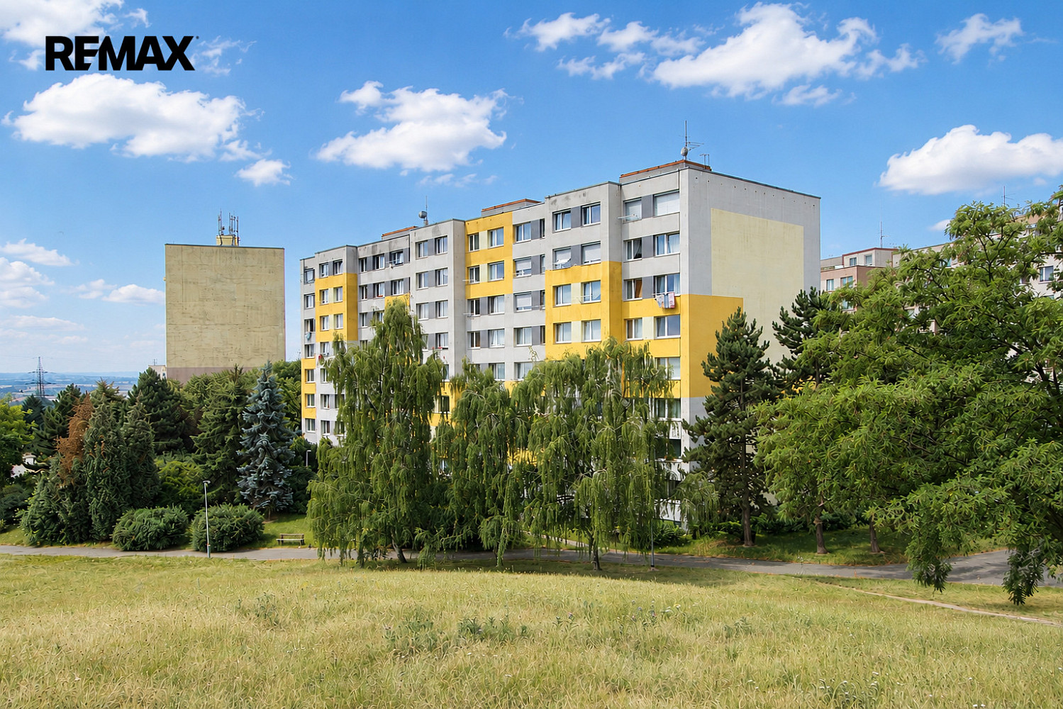 Pronájem bytu 1+kk 35 m²