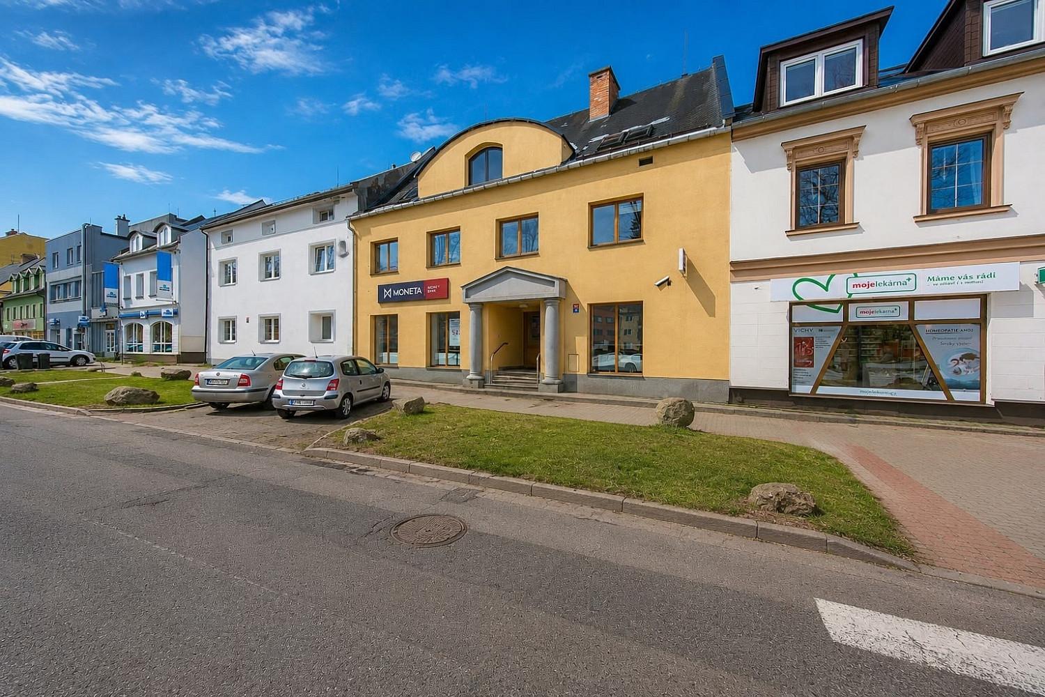 Prodej obchodních prostor 356 m²