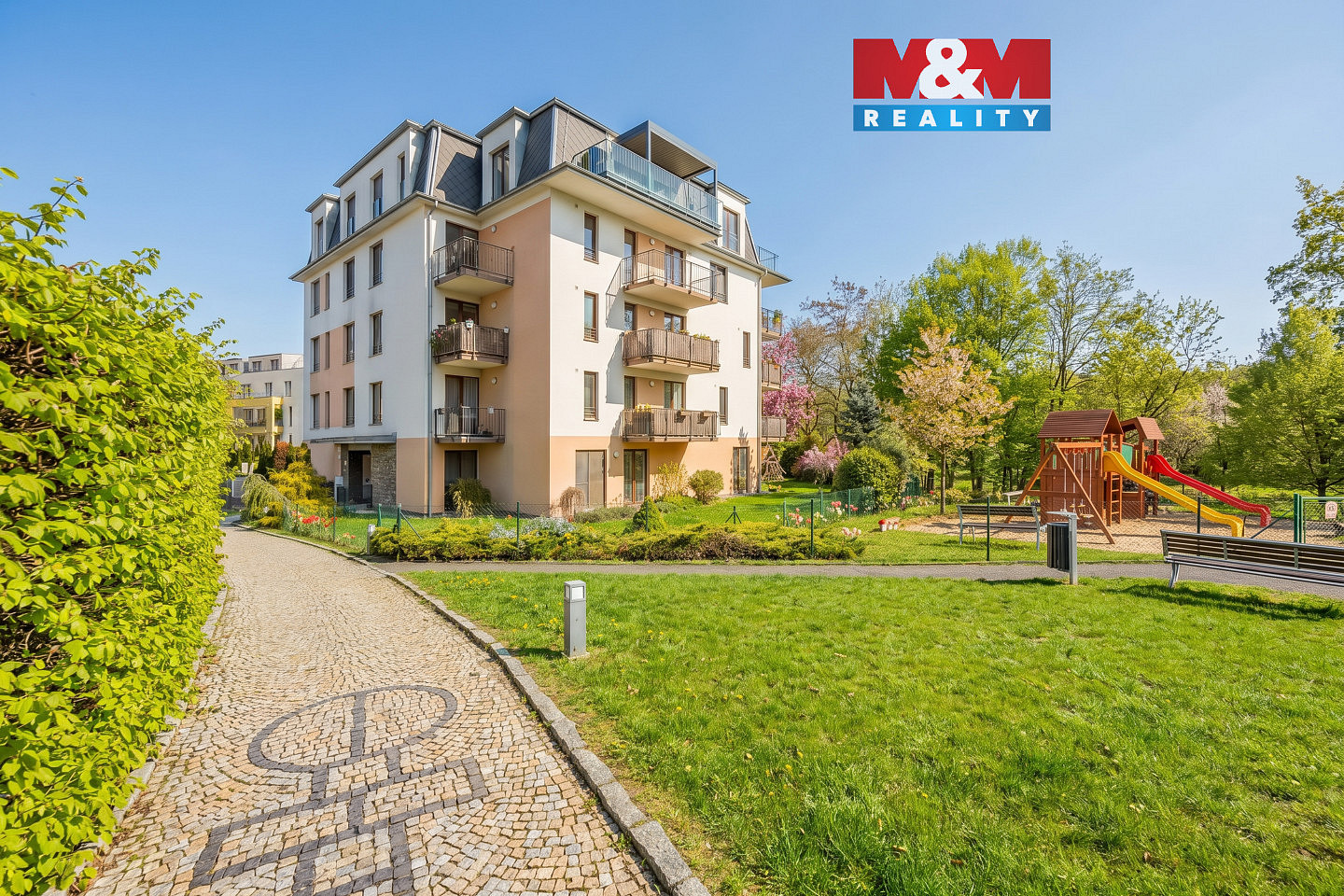 Prodej bytu 3+kk 75 m²