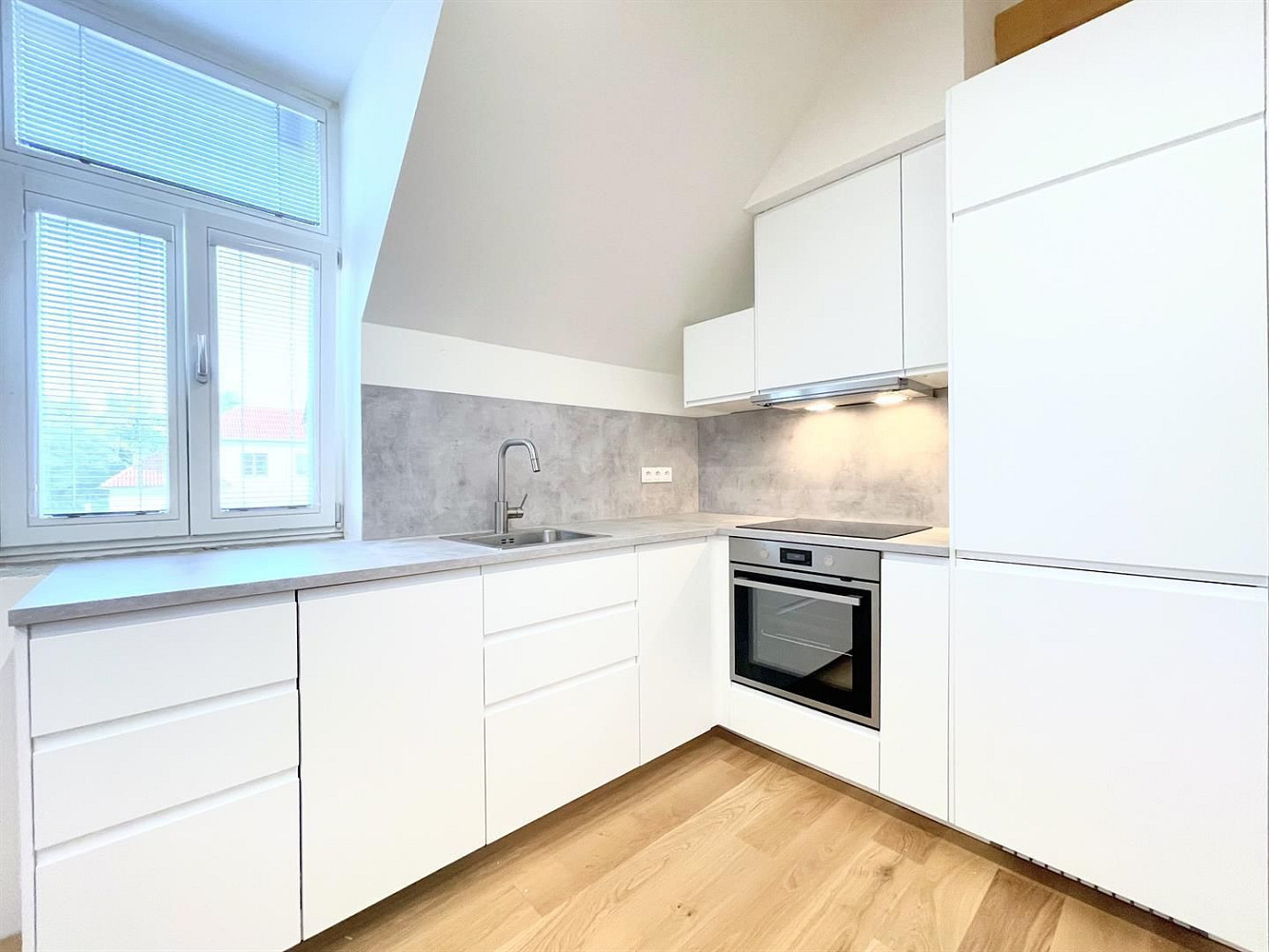 Pronájem bytu 2+kk 41 m² — photo 4