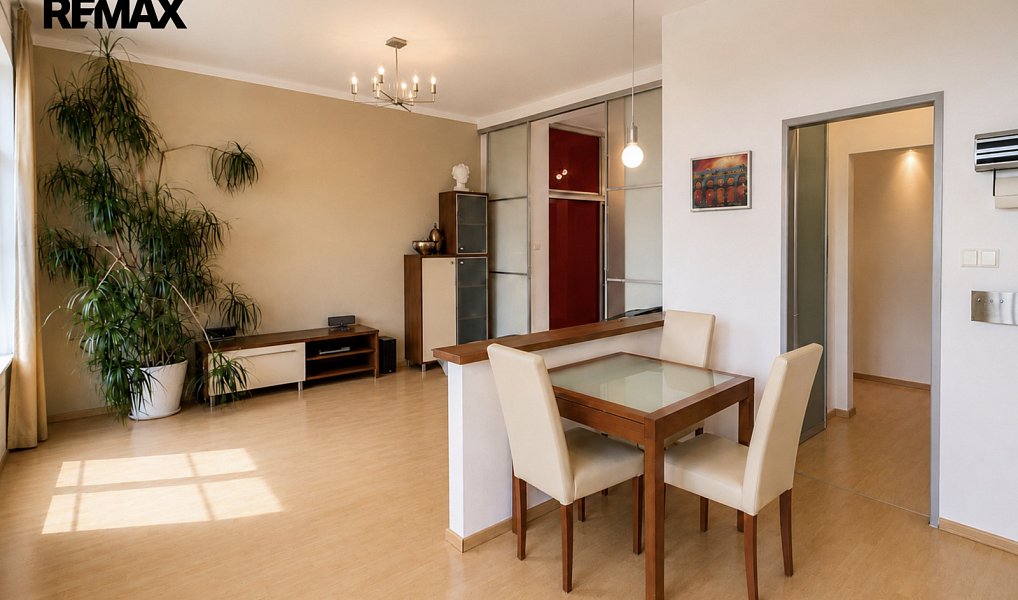 Pronájem bytu 2+kk 78 m², Praha – náhled fotky 4