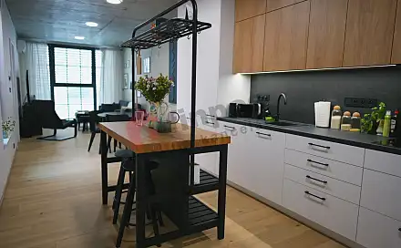 Pronájem bytu 3+kk 73 m², Kolbenova, Praha 9 - Vysočany