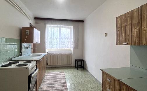 Pronájem bytu 2+1 70 m², Vinohradská, Bučovice, okres Vyškov