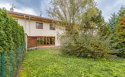 Prodej domu 162 m² s pozemkem 318 m², Lomená, Zbuzany, okres Praha-západ