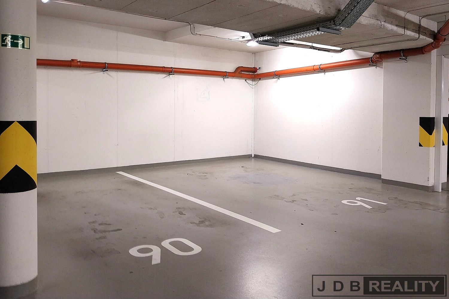 Prodej garážového stání 18 m2, Praha - Holešovice – fotografie 3