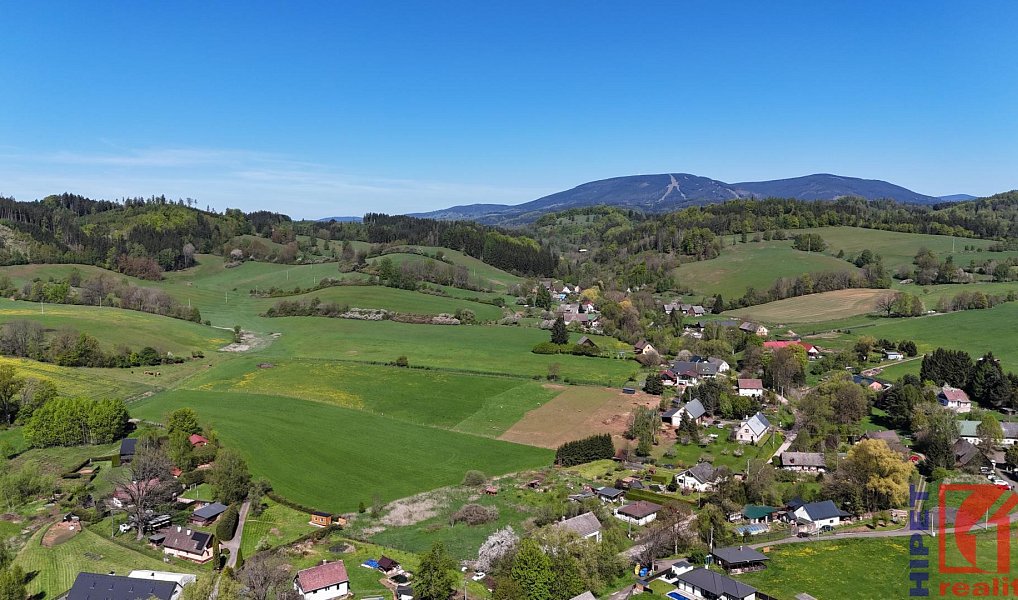 Prodej domu 180 m² s pozemkem 4 759 m², Vlčice – náhled fotky 20