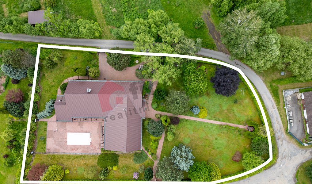 Prodej domu 386 m² s pozemkem 3 822 m², Hvězdonice – náhled fotky 27
