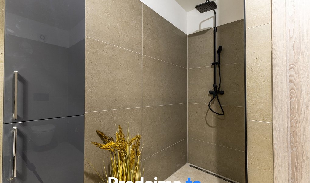 Prodej domu 113 m² s pozemkem 640 m², Hevlín – náhled fotky 17