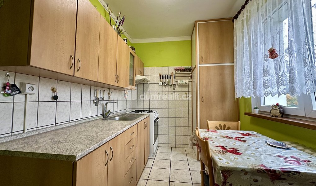 Prodej bytu 3+1 71 m², Nejdek – náhled fotky 2