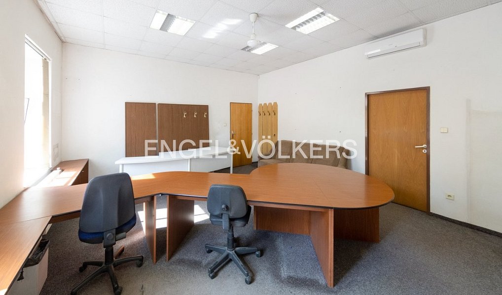 Pronájem kanceláře 58 m², Plzeň – náhled fotky 3