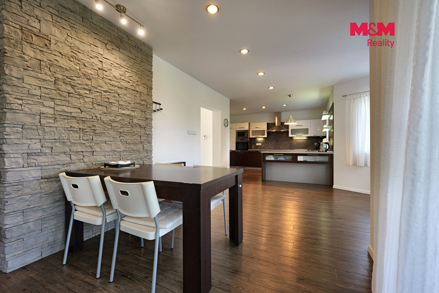 Prodej domu 341 m² s pozemkem 2 805 m² – fotografie 5