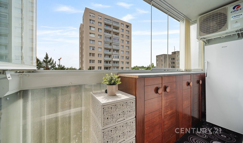 Prodej bytu 3+1 77 m², Praha – náhled fotky 14