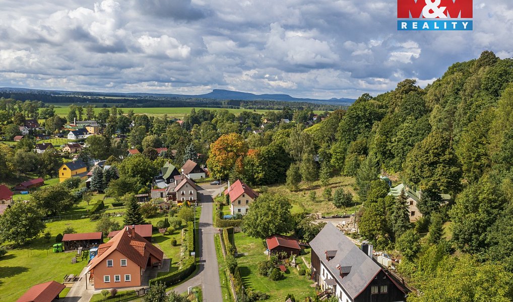 Prodej stavebního pozemku 2 091 m², Růžová – náhled fotky 3