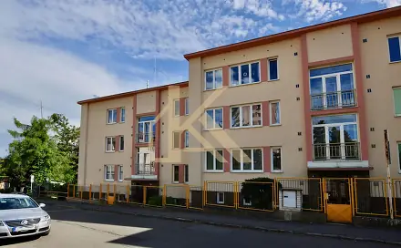 Pronájem bytu 2+kk 56 m², Na Šutce, Praha 8 - Troja